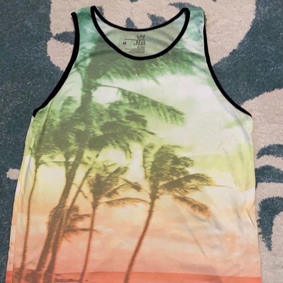 Men’s Tank Shirt ~size Medium~New - Picture 1 of 3
